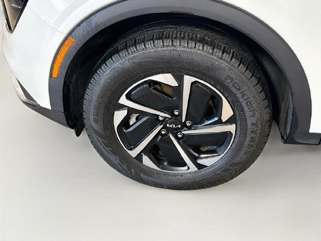 Certified 2023 Kia Sportage LX AWD/4WD image 10
