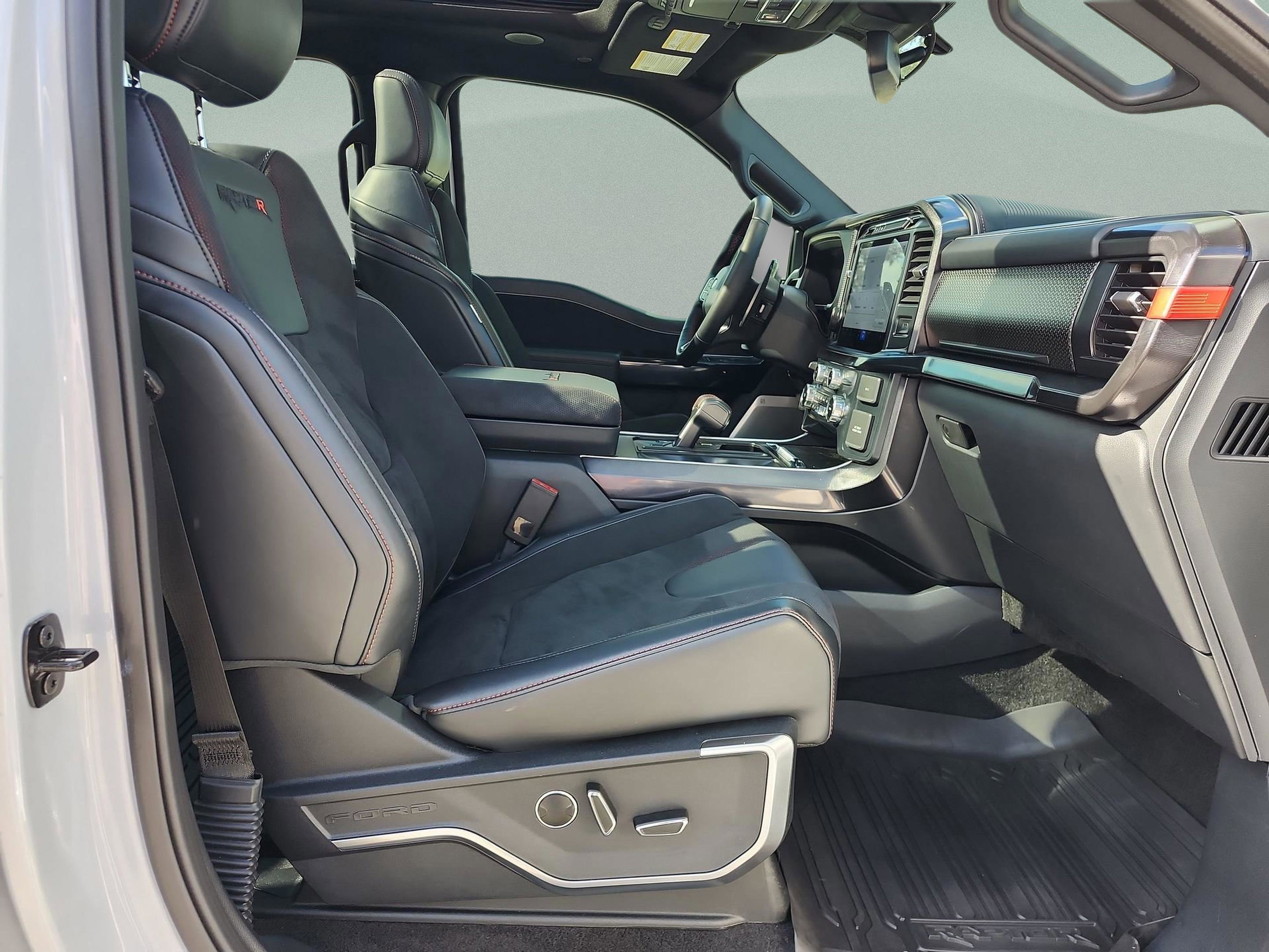 Certified 2025 Ford F150 Raptor w/ Equipment Group 803A Raptor R image 18