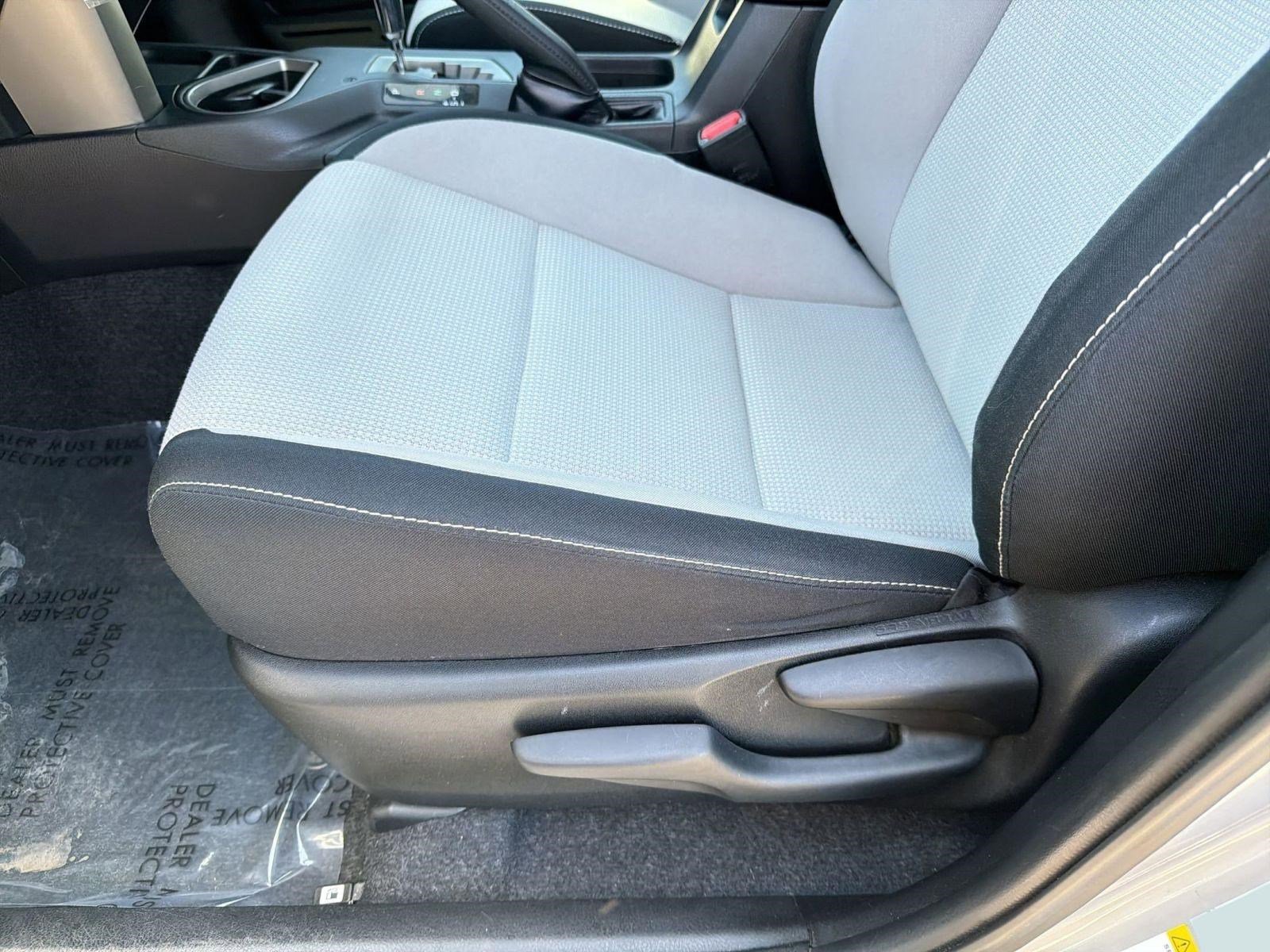 Used 2016 Toyota RAV4 XLE w/ Protection Package AWD/4WD image 14