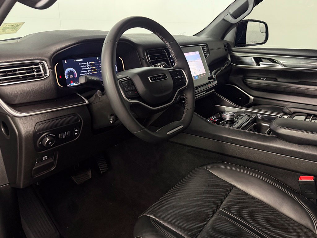 Certified 2023 Jeep Wagoneer 4WD image 13