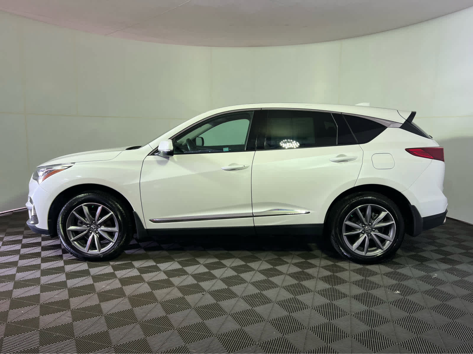Certified 2020 Acura RDX AWD w/ Technology Package image 4