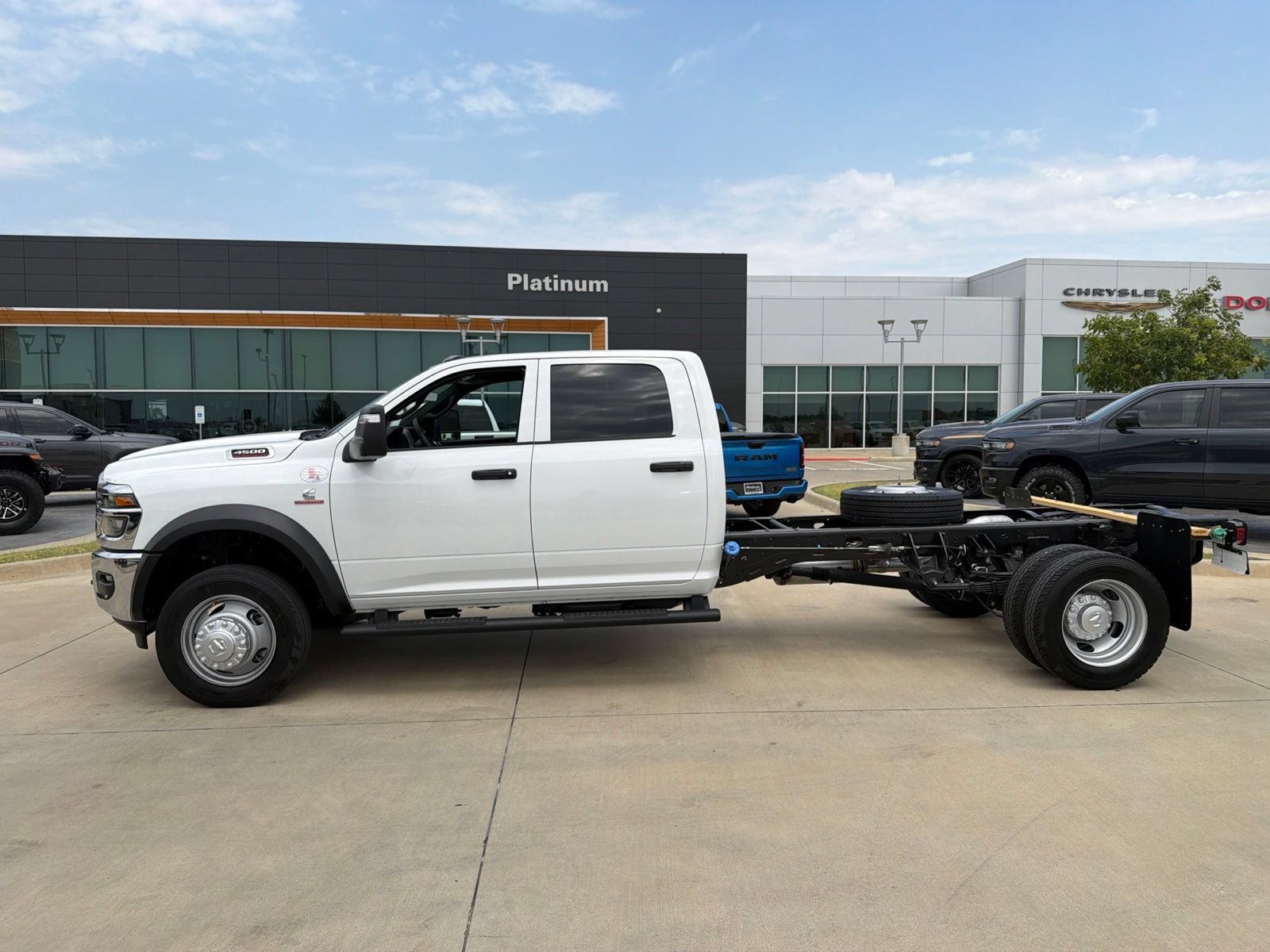 New 2027 RAM 4500 Tradesman AWD/4WD image 2