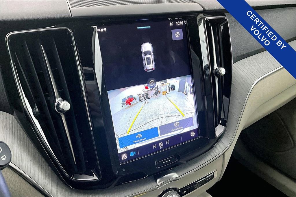 Used 2023 Volvo XC60 B5 Plus w/ Protection Package Premier image 30
