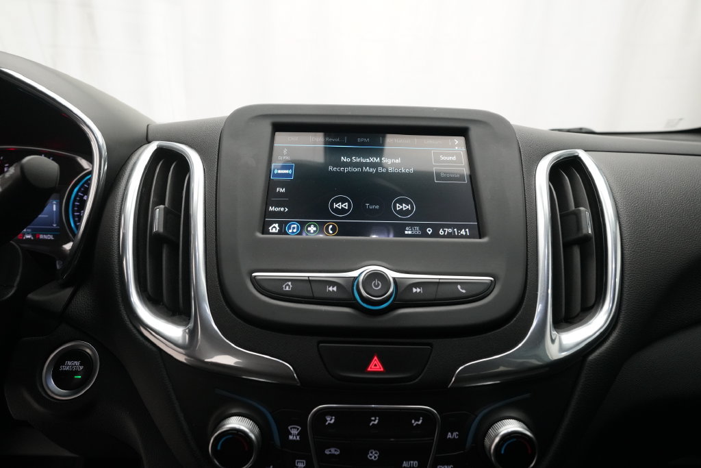 Used 2019 Chevrolet Equinox LT w/ Driver Convenience Package FWD image 6