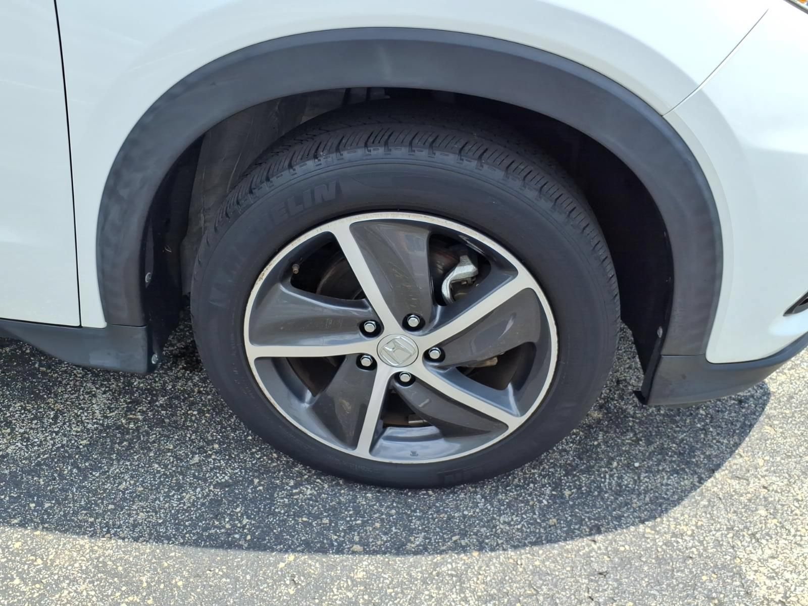 Used 2022 Honda HR-V EX image 12