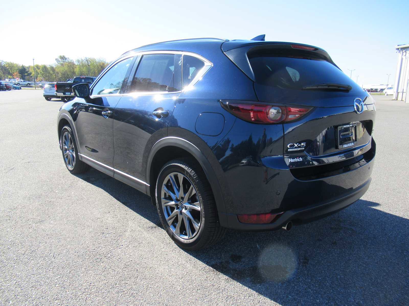 Used 2021 MAZDA CX-5 Signature image 7