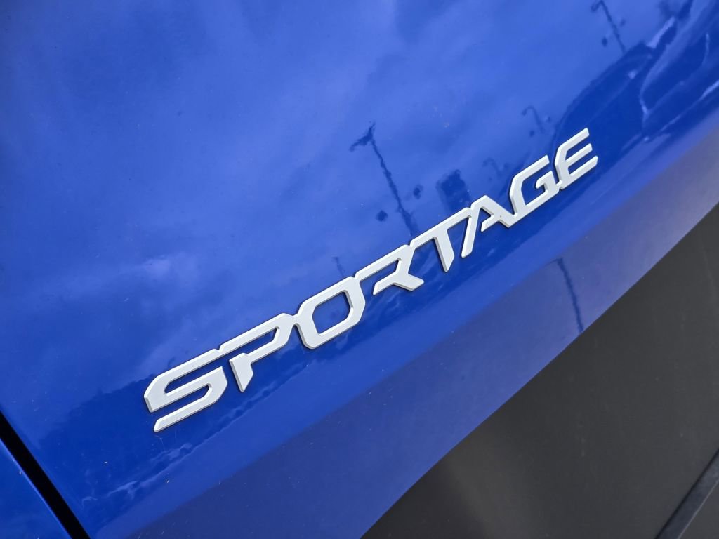 New 2026 Kia Sportage EX image 7