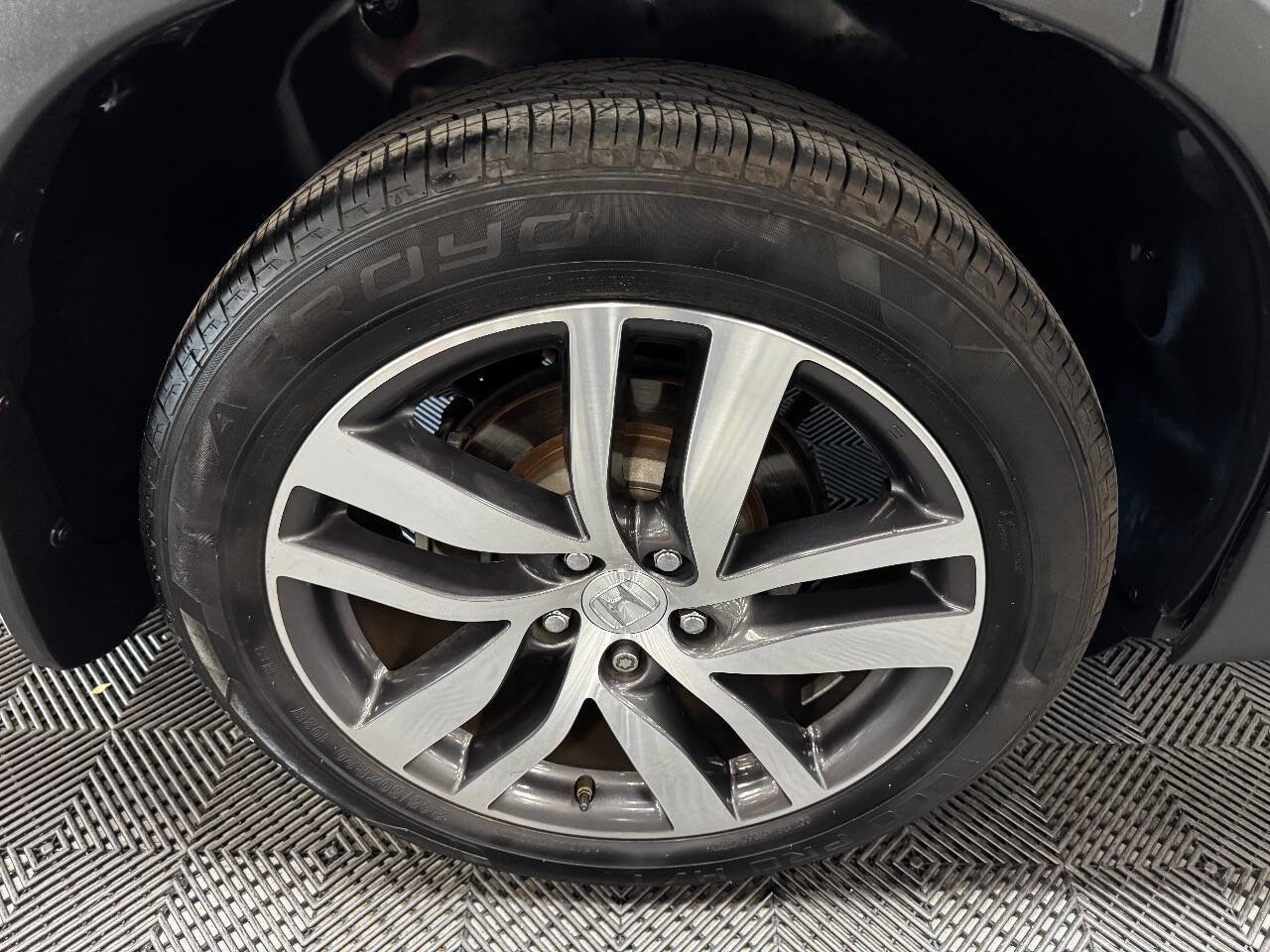 Used 2017 Honda Pilot Touring image 17