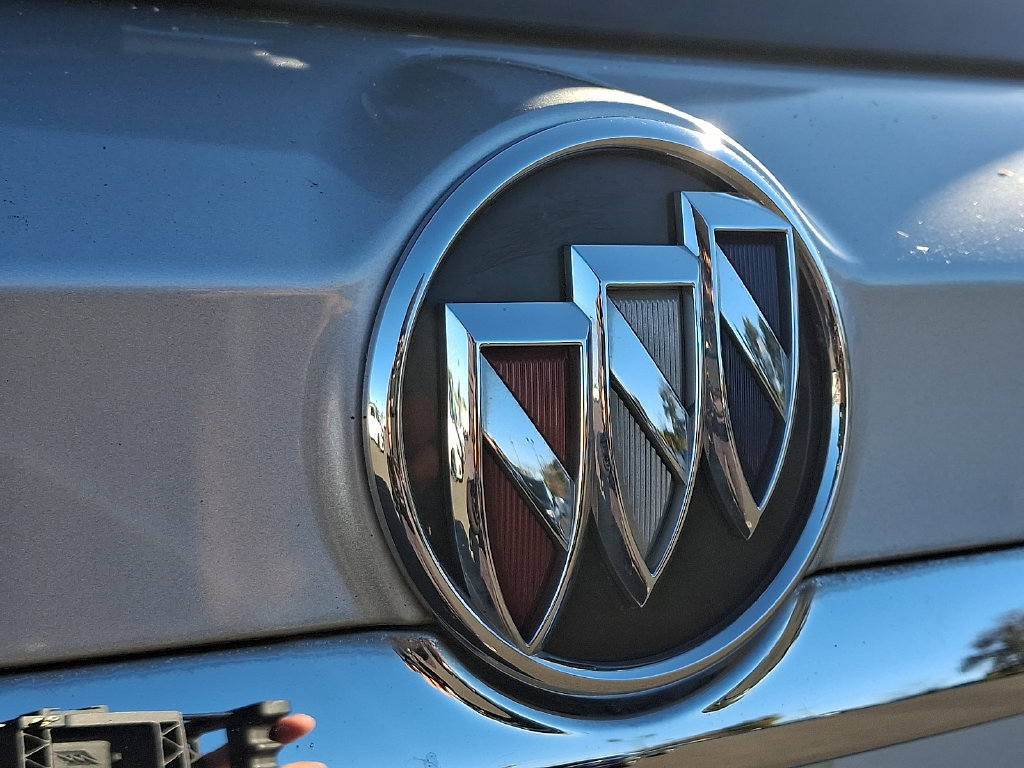 Used 2019 Buick Encore Sport Touring w/ Safety Package AWD/4WD image 31