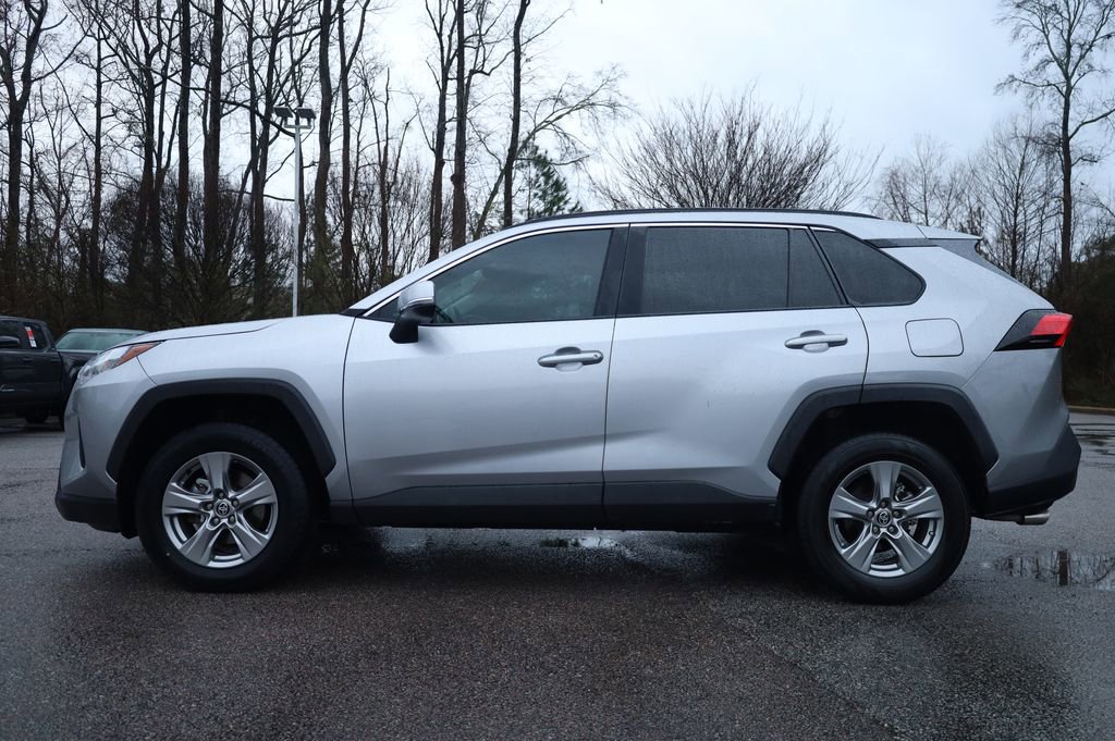 Used 2023 Toyota RAV4 XLE w/ Convenience Package image 2