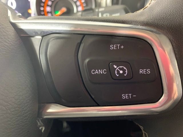 Used 2023 Jeep Wrangler Sahara image 19