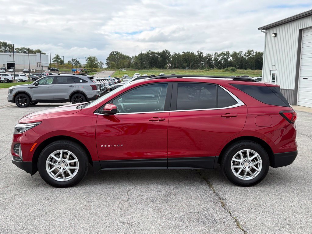 Used 2023 Chevrolet Equinox LT FWD image 4