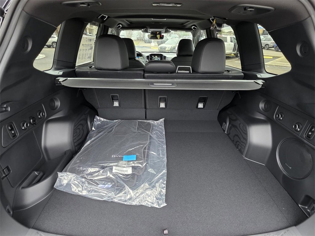 New 2025 Subaru Forester Limited image 15