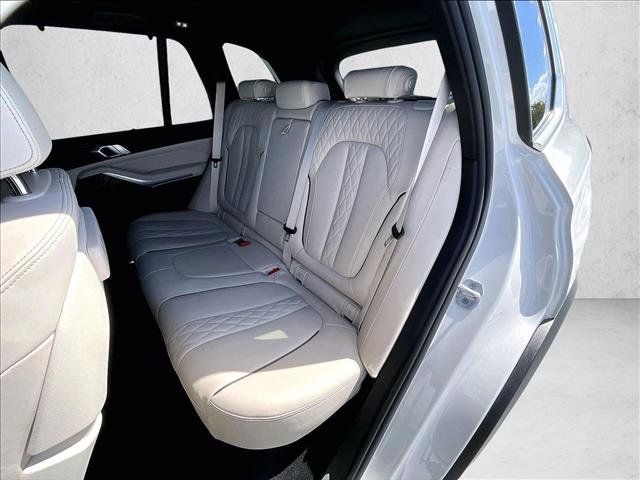 Used 2021 BMW X5 sDrive40i w/ Premium Package image 28