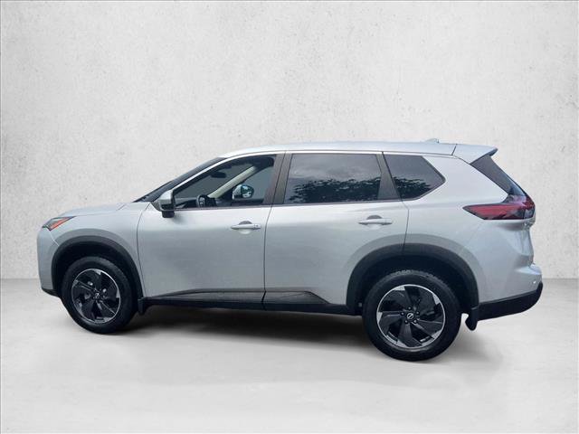 Certified 2024 Nissan Rogue SV FWD image 9