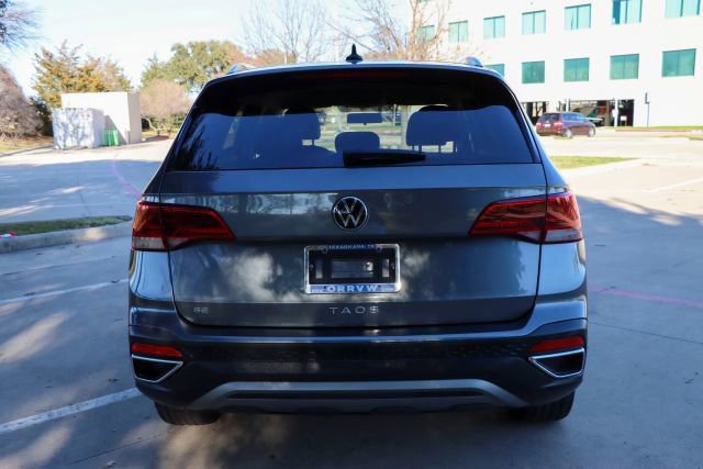 Used 2022 Volkswagen Taos SE image 7