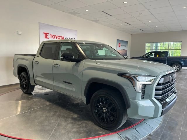 Used 2024 Toyota Tundra Limited AWD/4WD image 1