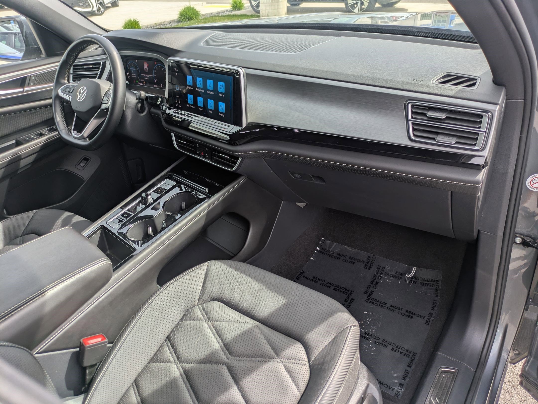 Used 2025 Volkswagen Atlas Cross Sport SE image 34