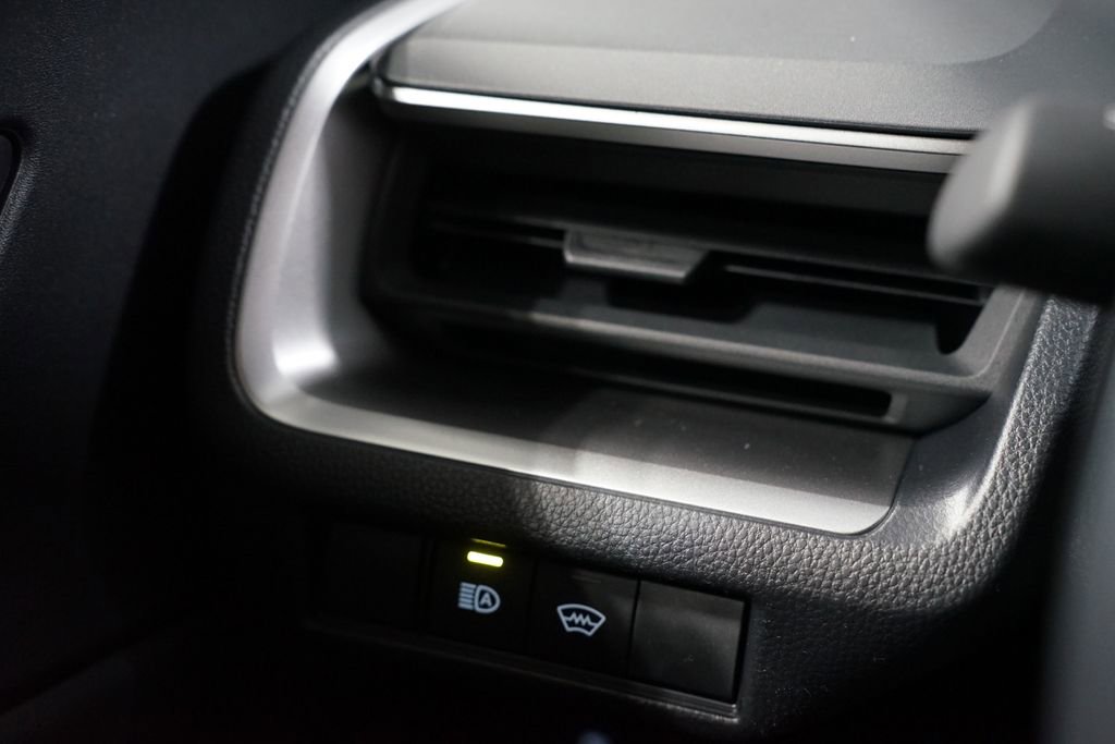 New 2026 Toyota Prius LE image 23