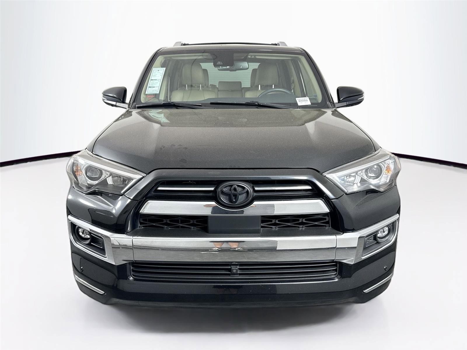 Used 2022 Toyota 4Runner Limited AWD/4WD image 9