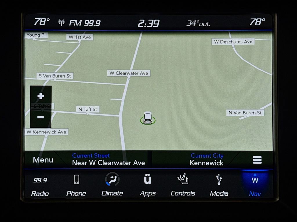 Used 2018 Jeep Grand Cherokee Trailhawk w/ Trailhawk Luxury Group image 12