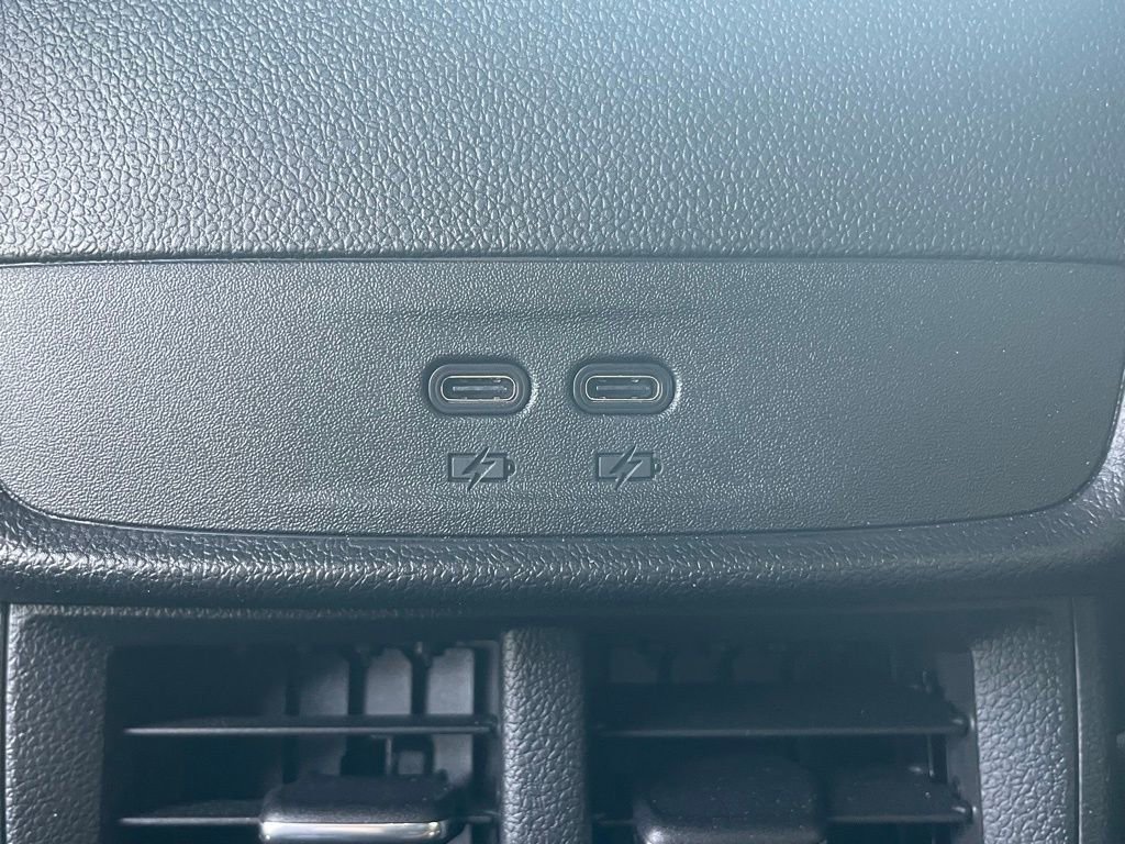 Certified 2026 Chevrolet Equinox LT AWD/4WD image 21