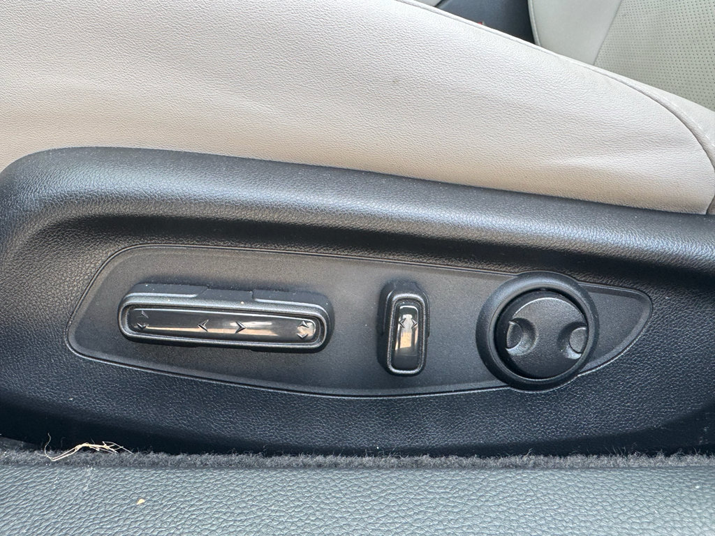 Certified 2025 Honda Accord Touring image 26