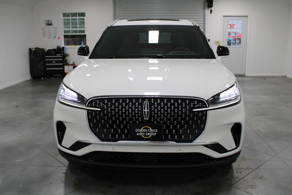 New 2026 Lincoln Aviator Reserve image 2