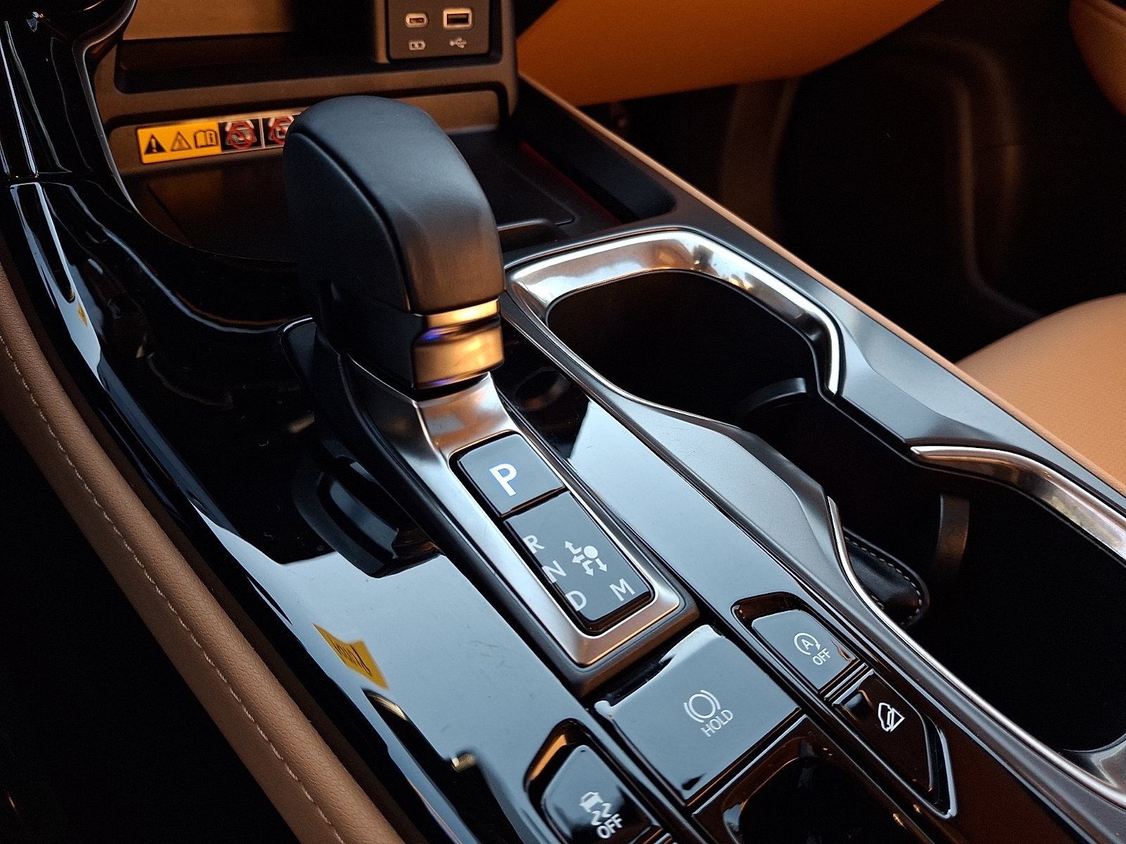 Certified 2025 Lexus NX 350 AWD w/ Accessory Package (2T) image 16