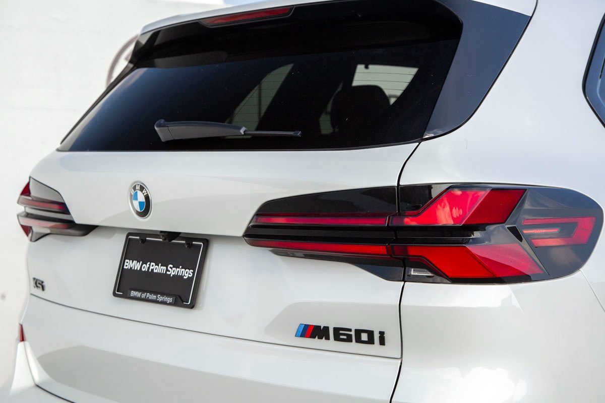 New 2026 BMW X5 M60i image 10