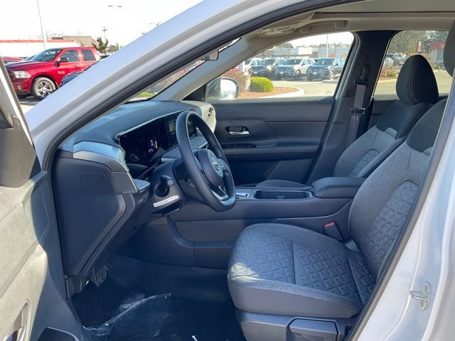 New 2026 Nissan Kicks SV w/ SV Premium Package image 12