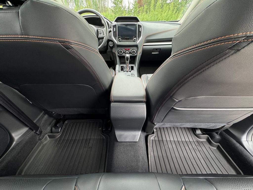 Used 2019 Subaru Crosstrek 2.0i Limited w/ Moonroof Package w/Navigation AWD/4WD image 32