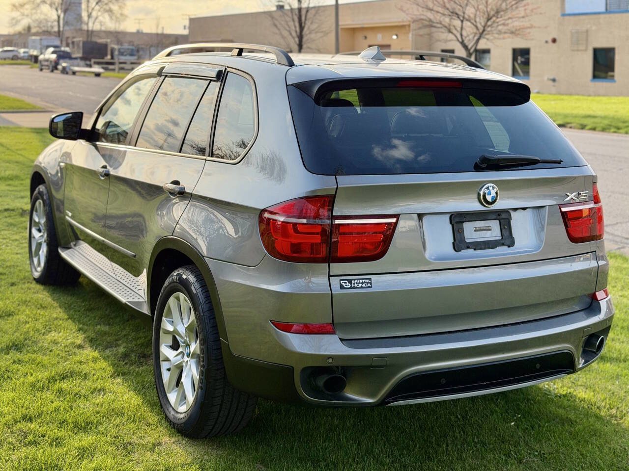 Used 2011 BMW X5 xDrive35i AWD/4WD image 7