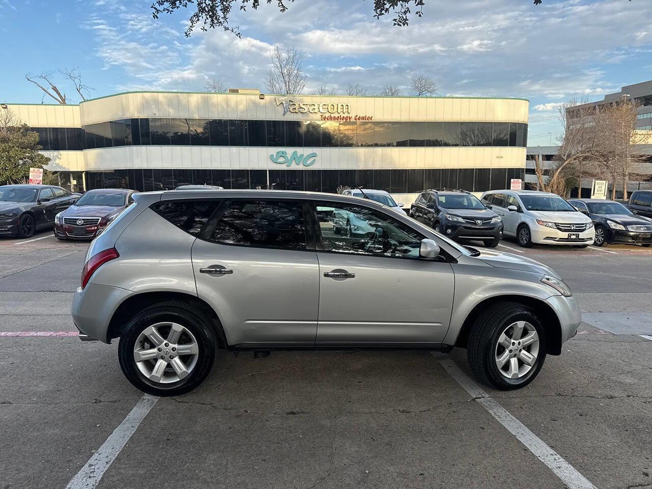 Used 2006 Nissan Murano S image 3