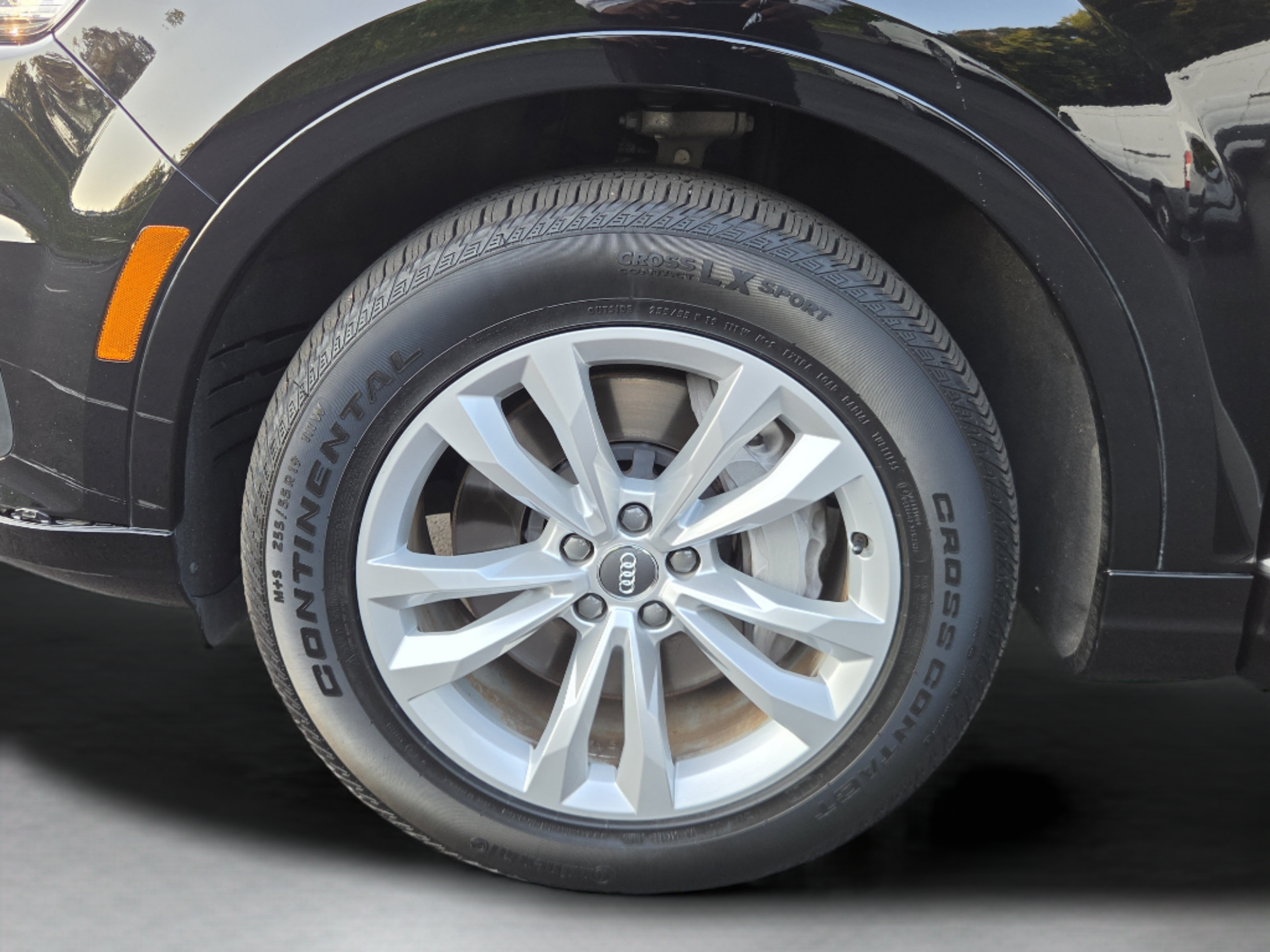 Used 2019 Audi Q7 3.0T Premium AWD/4WD image 10