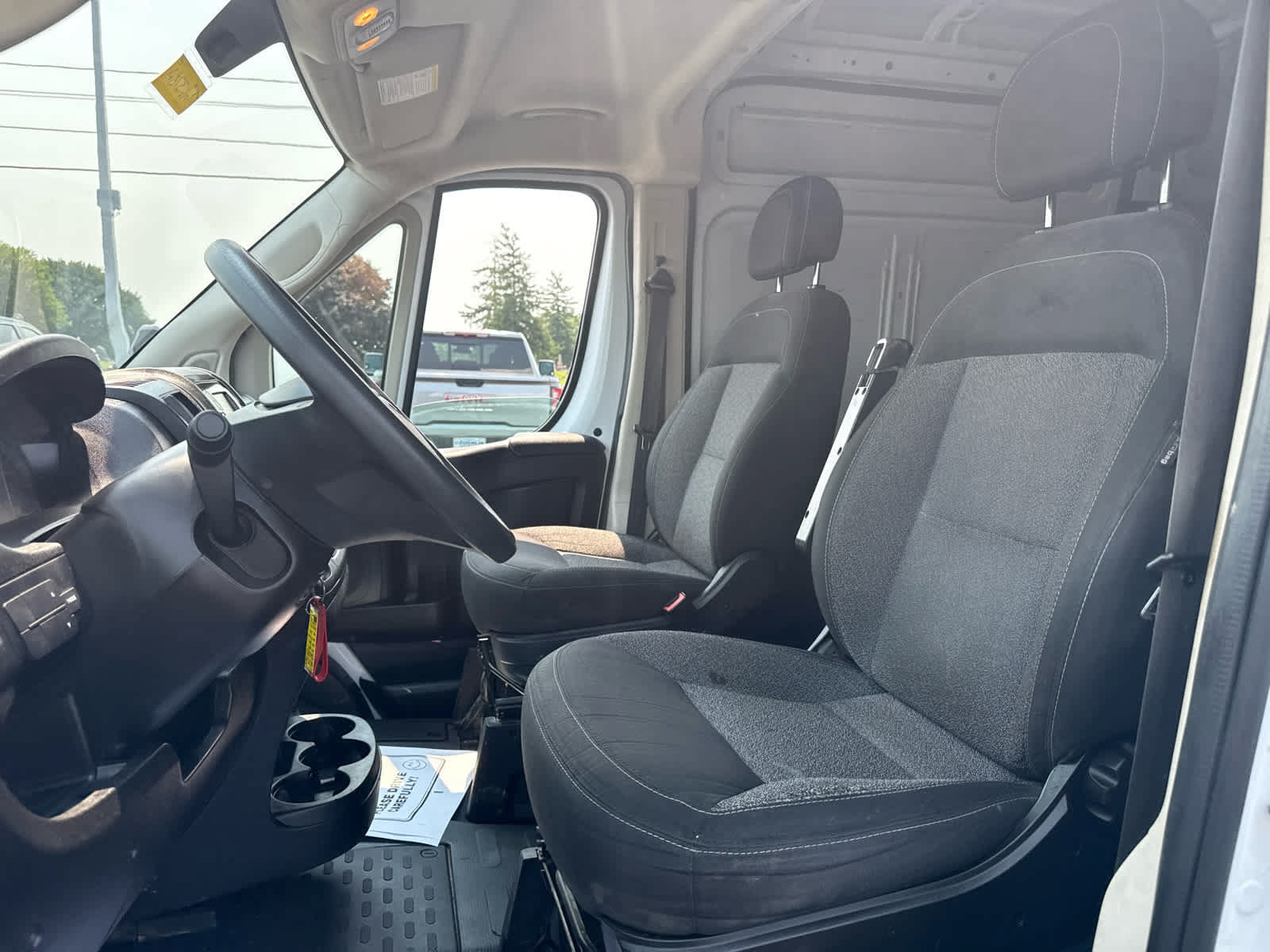 Used 2019 RAM ProMaster 2500 FWD image 9
