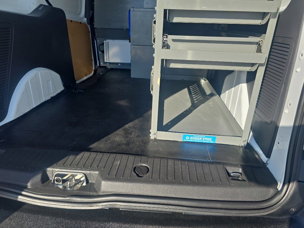 Used 2017 Ford Transit Connect XL image 12