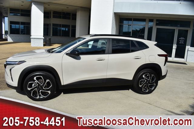 Used 2026 Chevrolet Trax RS w/ Sunroof Package image 6