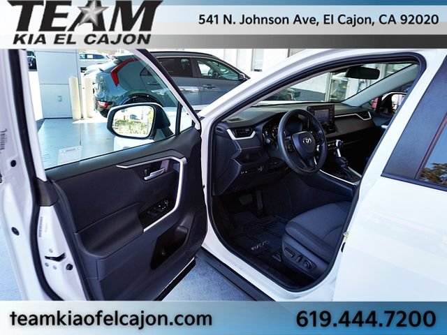 Used 2021 Toyota RAV4 XLE w/ Convenience Package AWD/4WD image 35