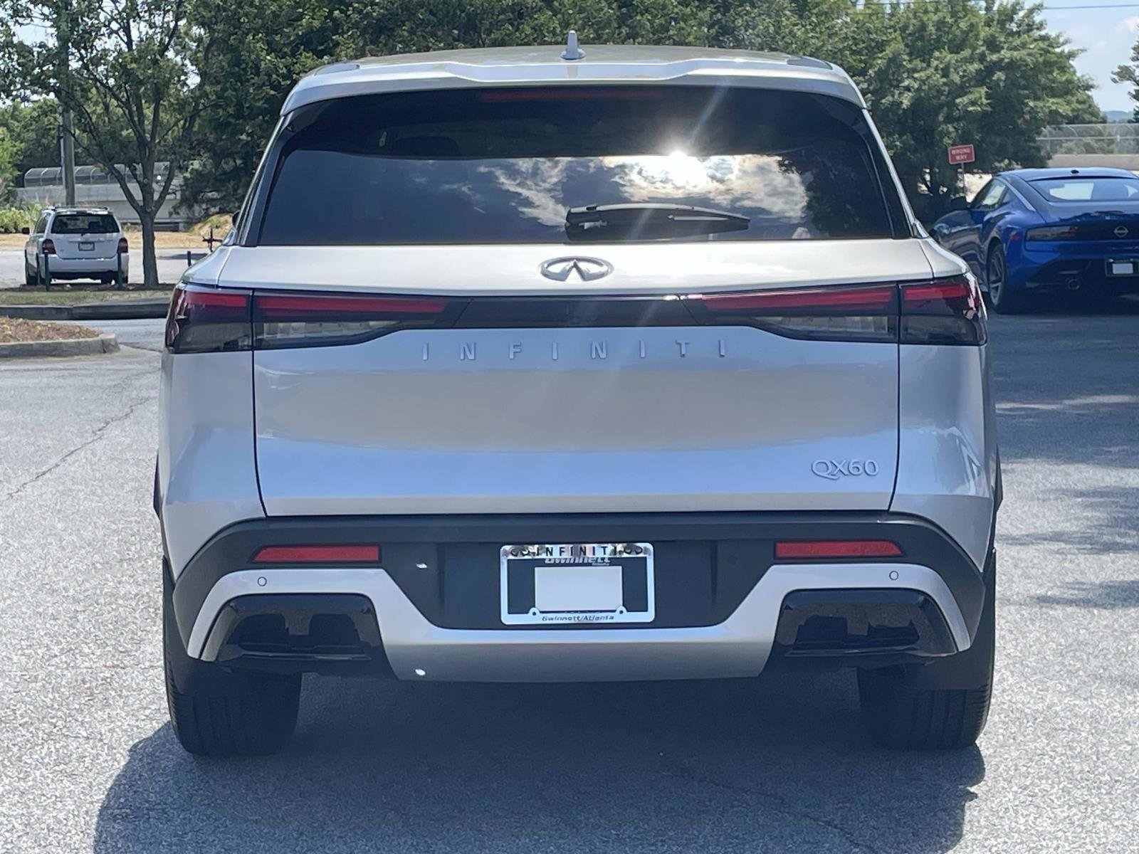 Used 2022 INFINITI QX60 Pure FWD image 3