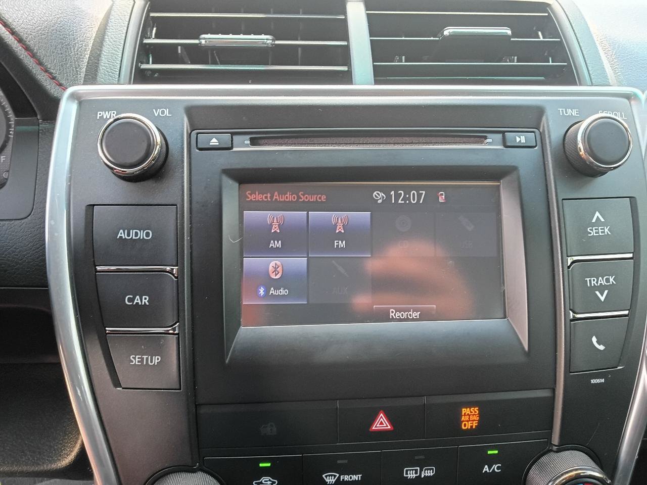 Used 2016 Toyota Camry SE FWD image 13