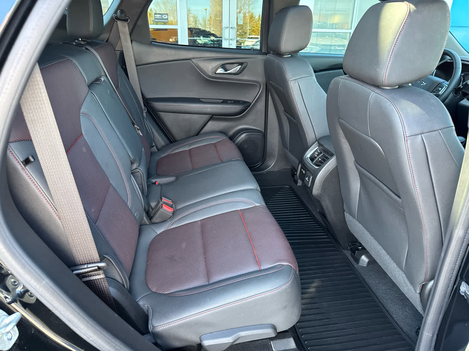 Used 2025 Chevrolet Blazer RS w/ Enhanced Convenience Package AWD/4WD image 5
