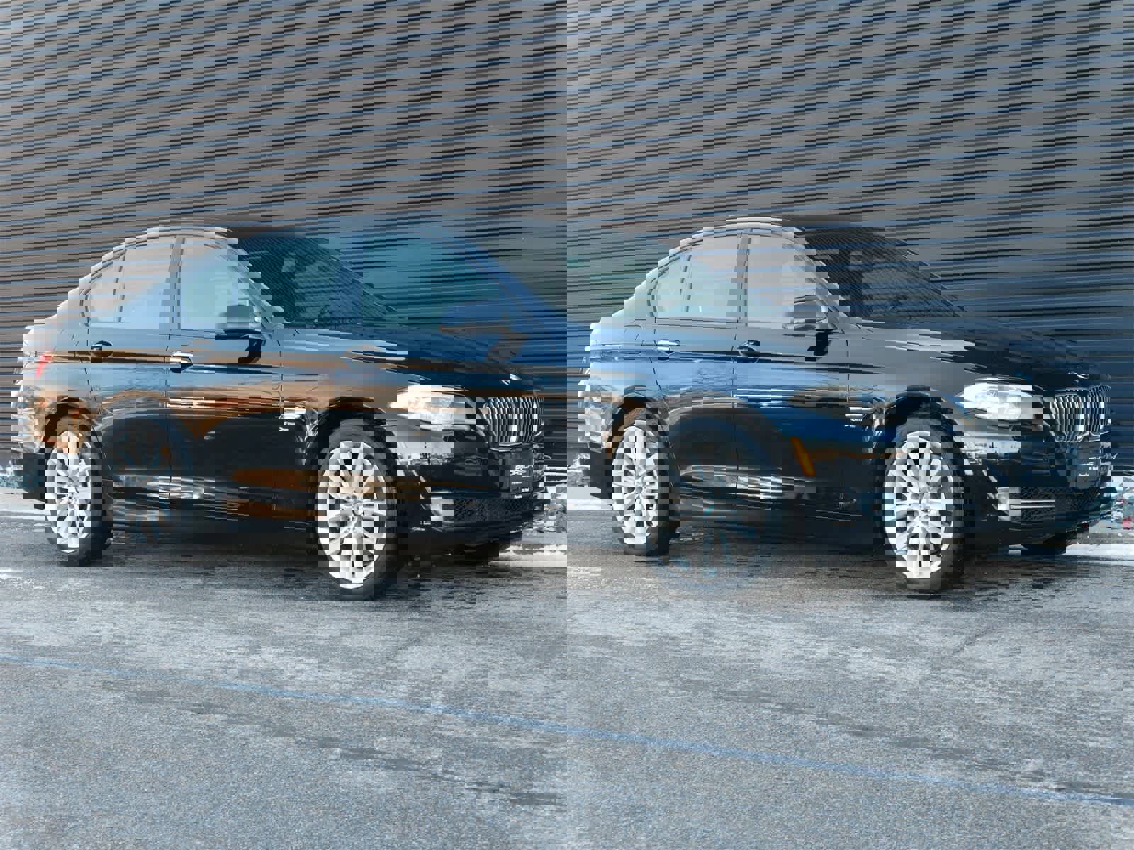 Used 2012 BMW 535i xDrive 535i xDrive image 25