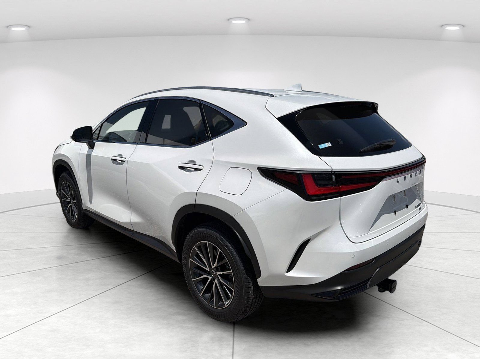 Used 2024 Lexus NX 350 AWD image 6