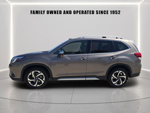 Certified 2022 Subaru Forester Touring w/ Popular Package #3 image 2