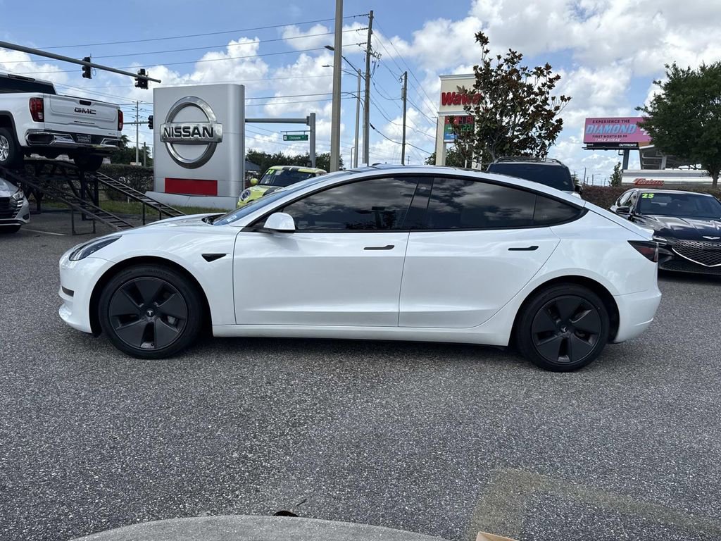 Used 2023 Tesla Model 3 Standard Range RWD image 7