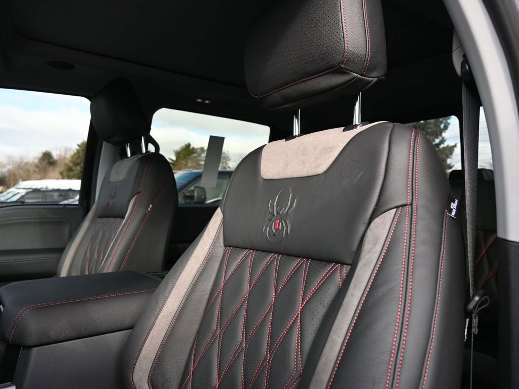 New 2026 Ford F250 Lariat w/ Black Appearance Package image 16