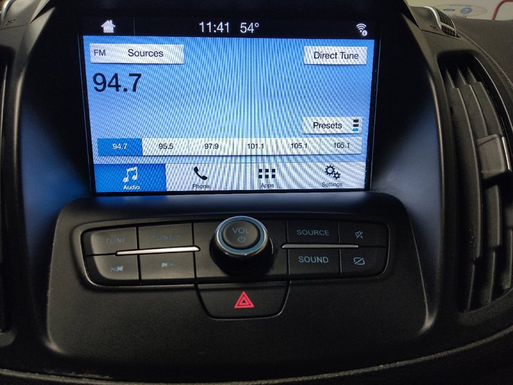 Used 2019 Ford Escape SE image 25