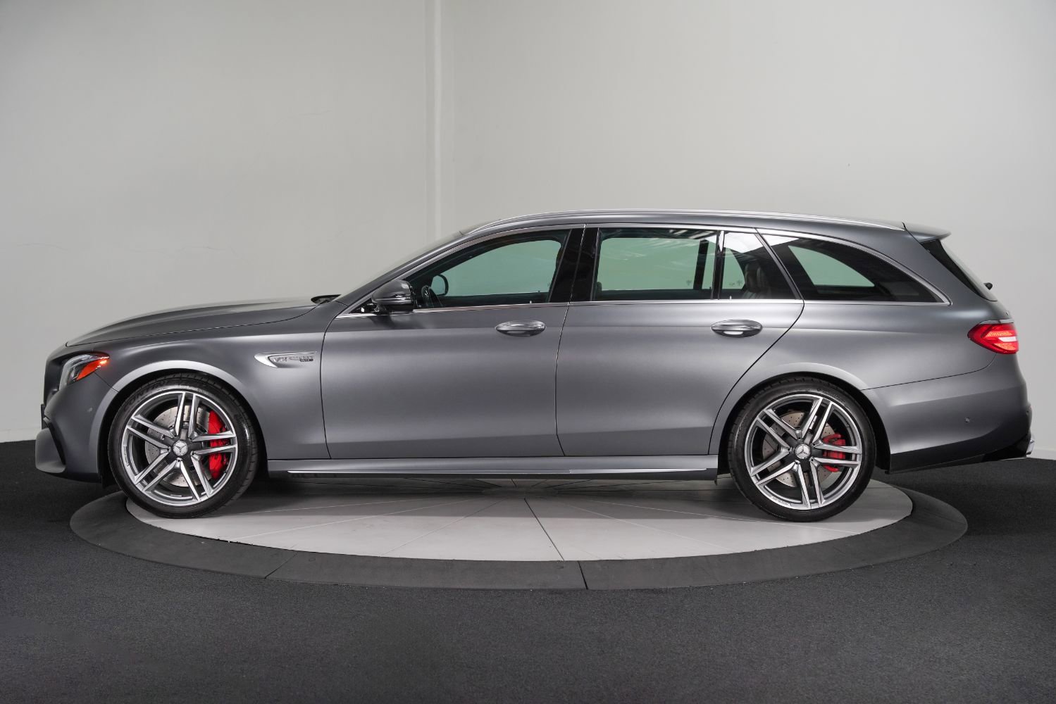 Used 2020 Mercedes-Benz E 63 AMG S image 7