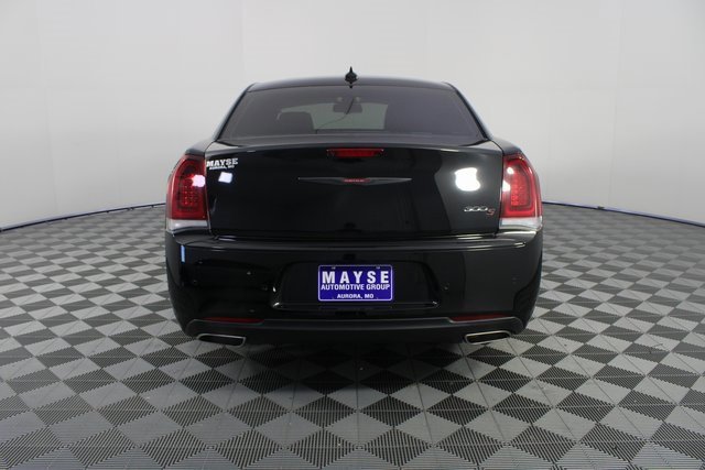 Used 2022 Chrysler 300 S image 23